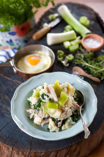 Turkey and kale colcannon with fried egg